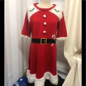 Cute 3/4 sleeve Mrs Clause knit dress